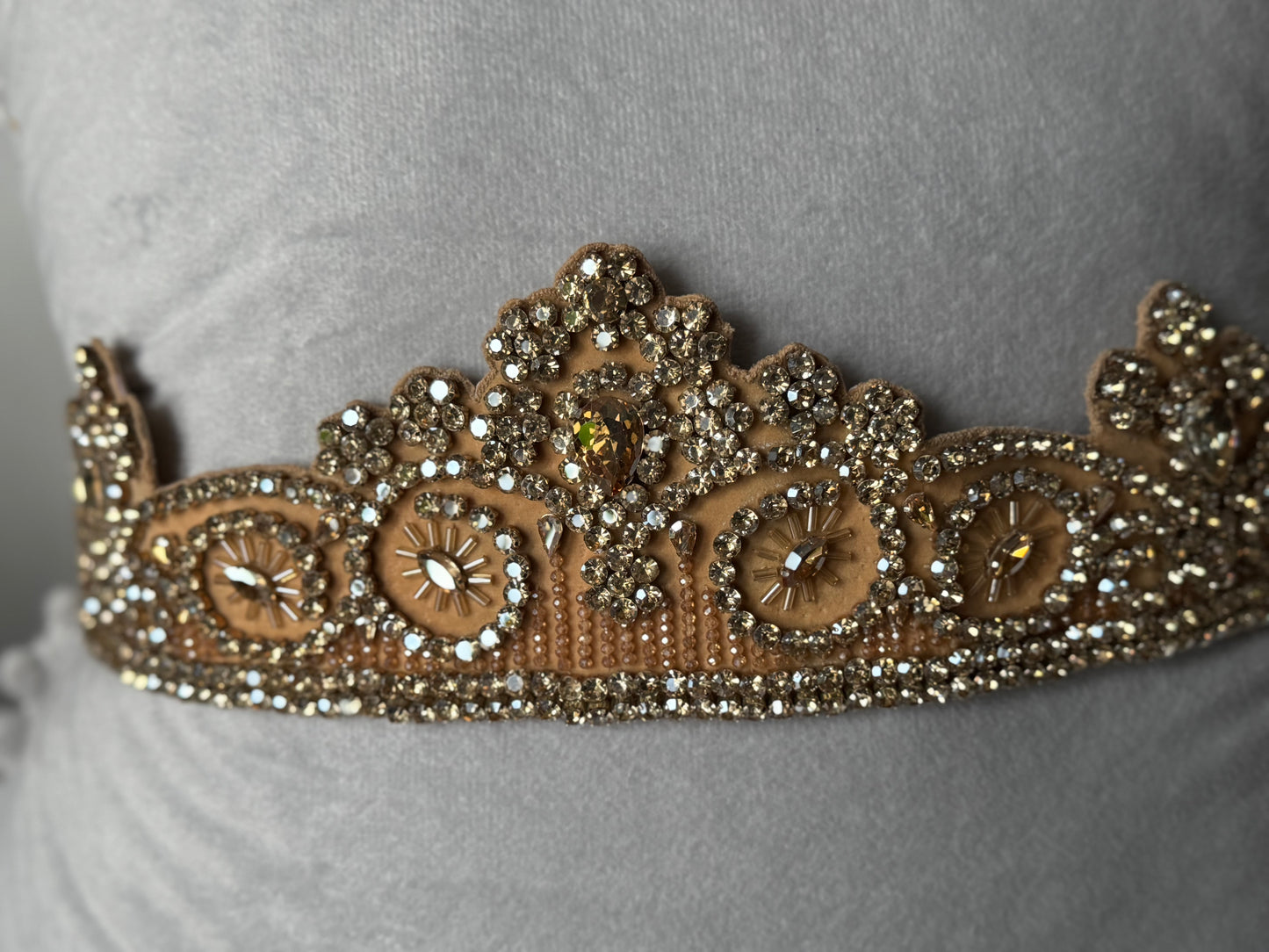 Champagne Lace Crystal Belt - Bridal Elegance Statement Piece
